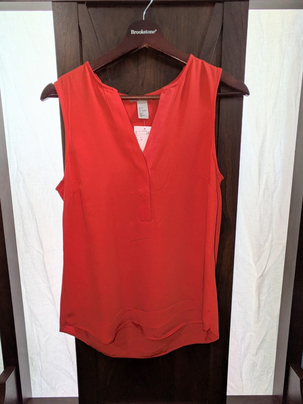 H&M Red Sleeveless V-Neck Tank Top NWT